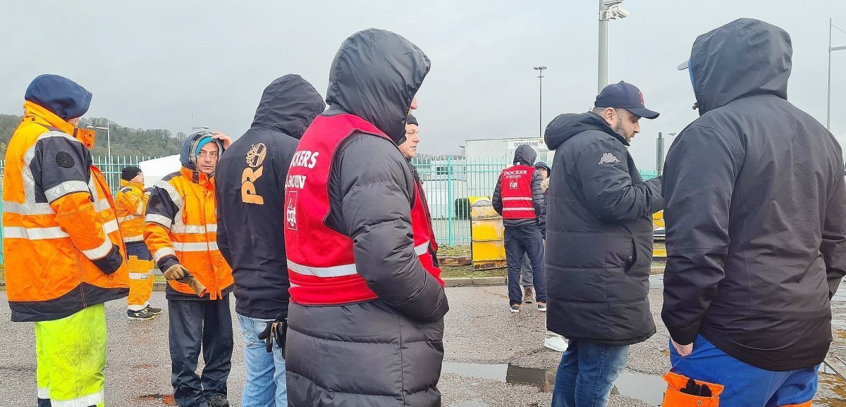 Rouen. Opération Port mort : les dockers ont mis en place 11 points de blocage