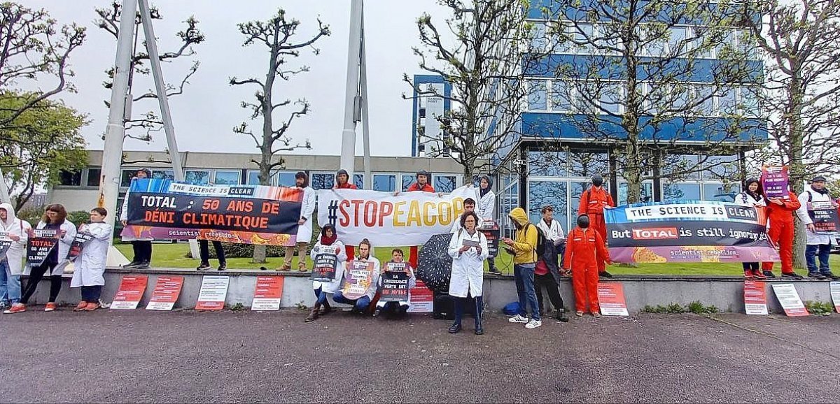 Le Havre. Le collectif "Scientifiques en rébellion" mène une action pour protester contre le projet de terminal méthanier