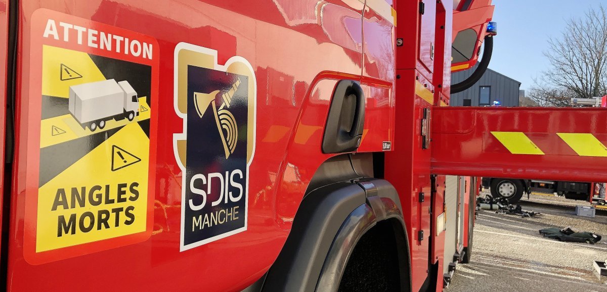 Sud-Manche. Un camion transportant 1 000 litres de lait se renverse, le conducteur blessé