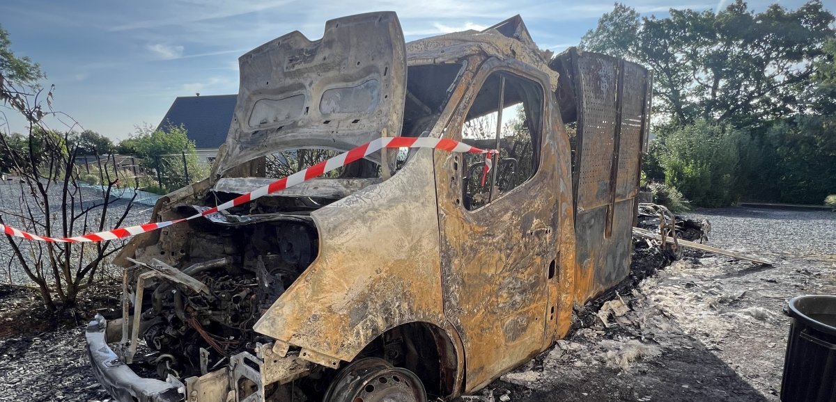 Près de Caen. Son outil de travail est parti en fumée : le camion de cet autoentrepreneur de 20 ans victime d'un incendie criminel