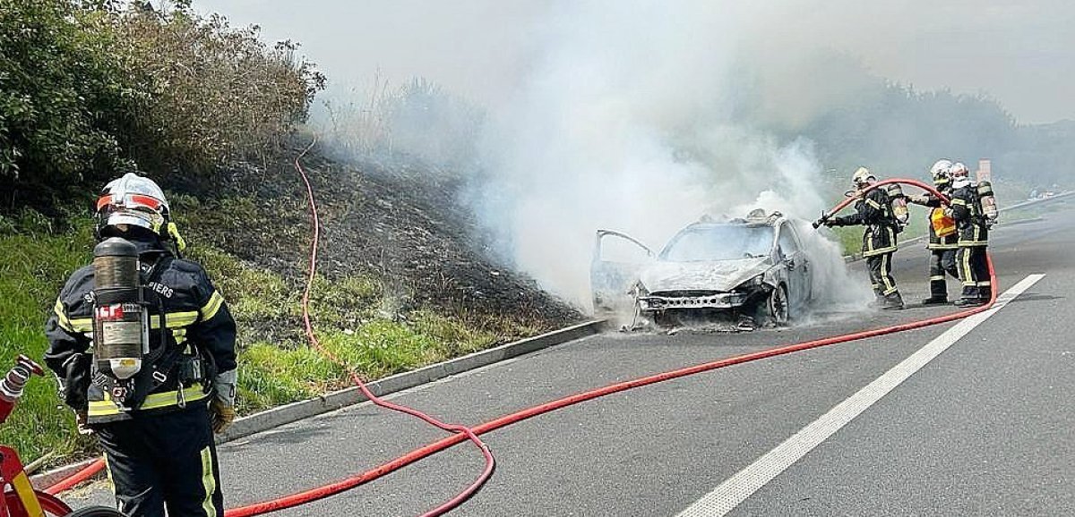 Sud-Manche. Une voiture en feu provoque 6 km de bouchons sur l'autoroute A84