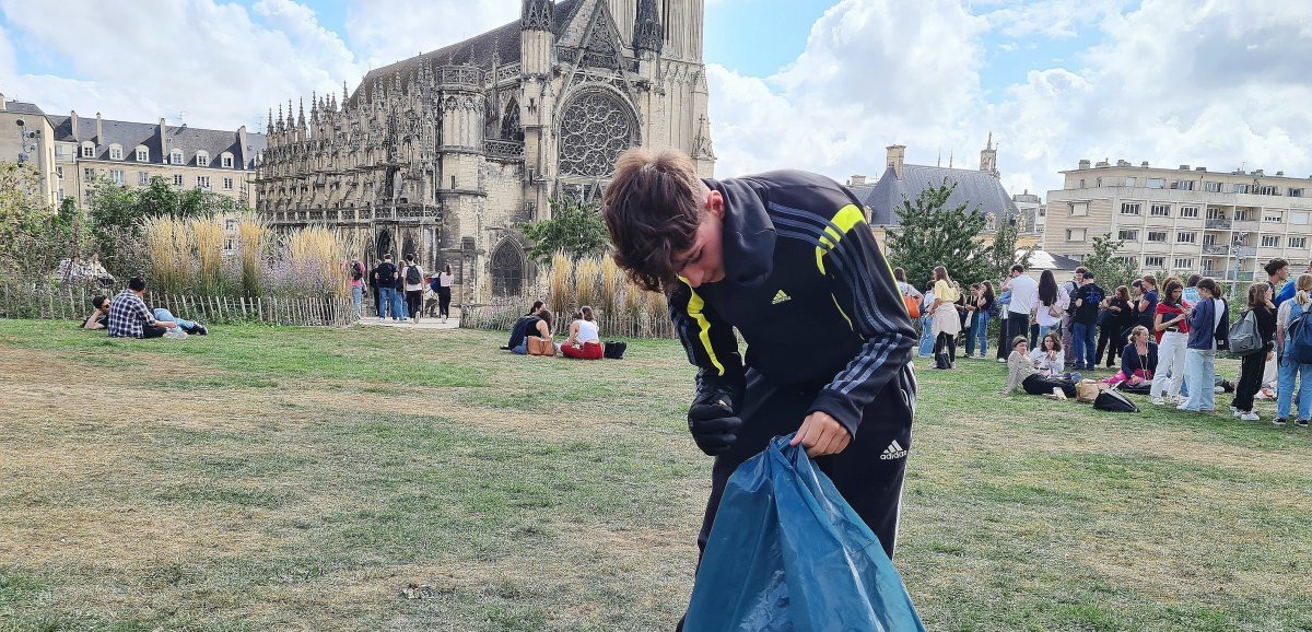 Caen. Des jeunes encouragés à nettoyer la ville à l'occasion du World Cleanup Day