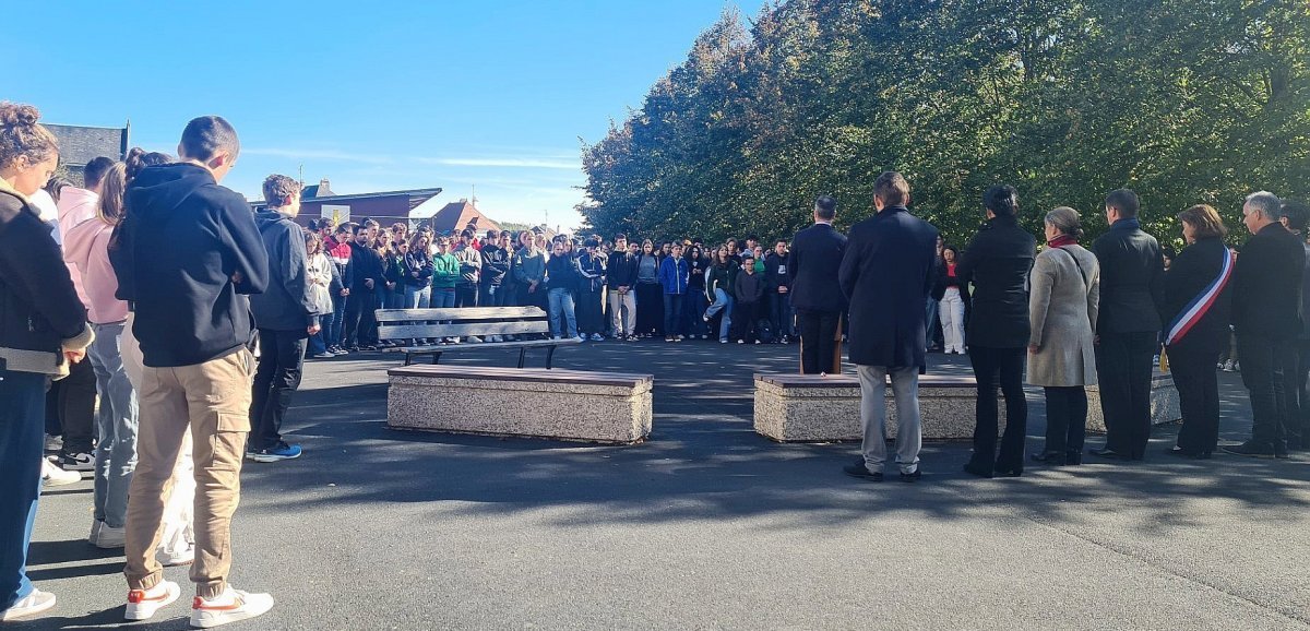 Saint-Lô. Une minute de silence en hommage à l'enseignant assassiné à Arras