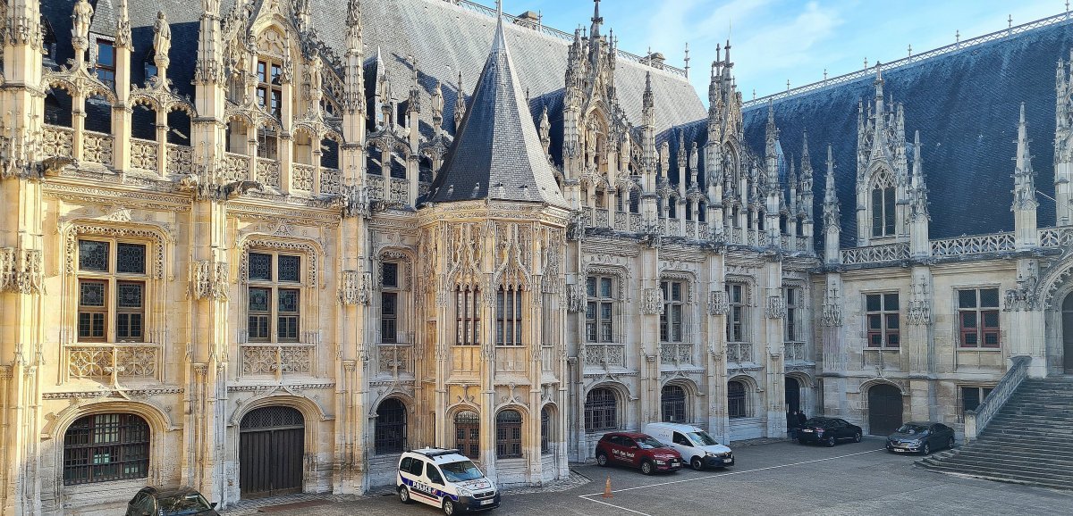 Rouen Proc s Des D membreuses Les Deux Accus es Condamn es 22 Et 