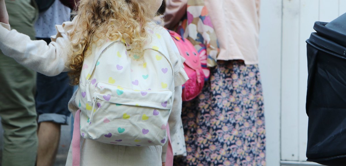Sud-Manche. Alerte à la bombe dans trois écoles primaires : les enfants évacués