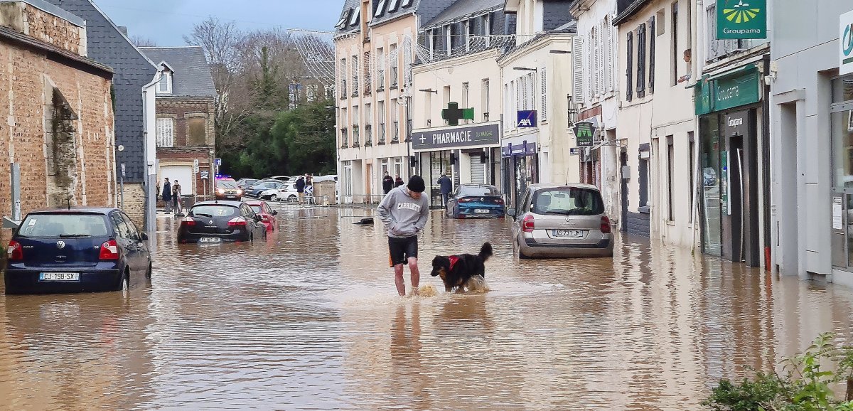 [Photos+vidéo] Près du Havre. Inondations à Montivilliers, le centre-ville impacté par la montée des eaux