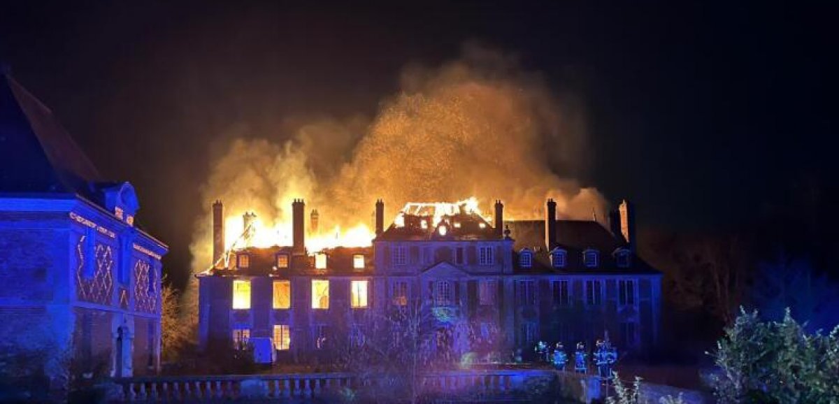 Normandie. Le Grand château de Serquigny en partie détruit dans un incendie