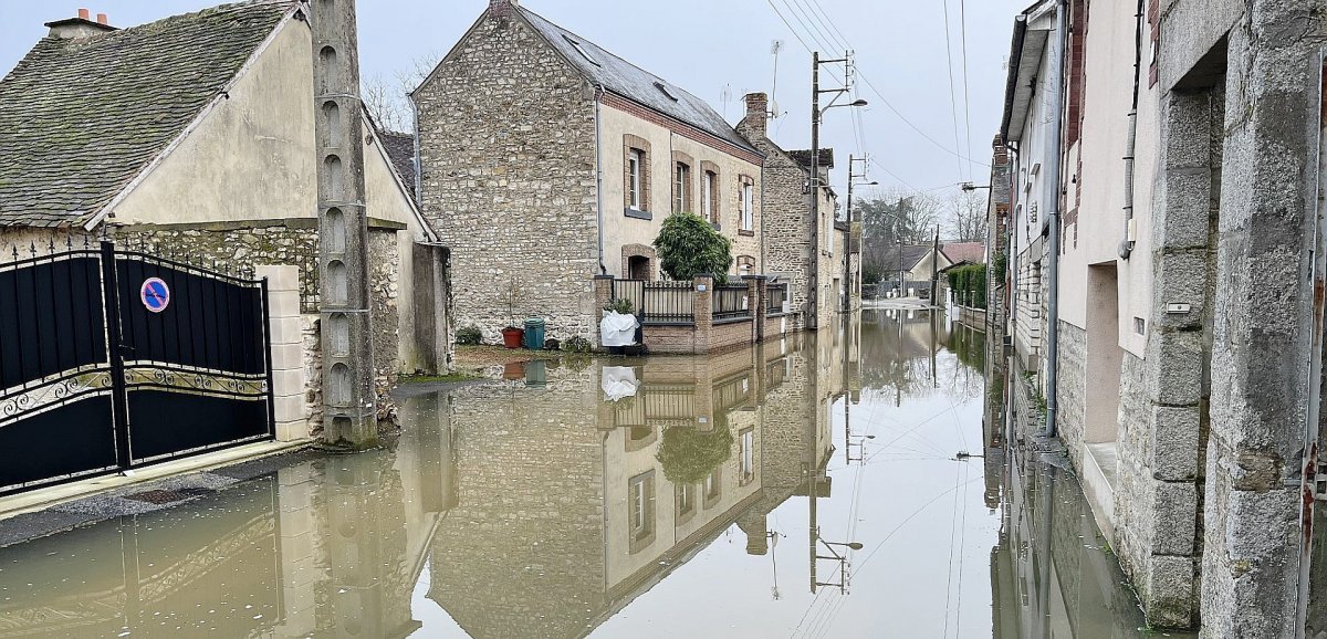 [Photos+vidéo] Orne. Les cours d'eau débordent à Alençon et Argentan