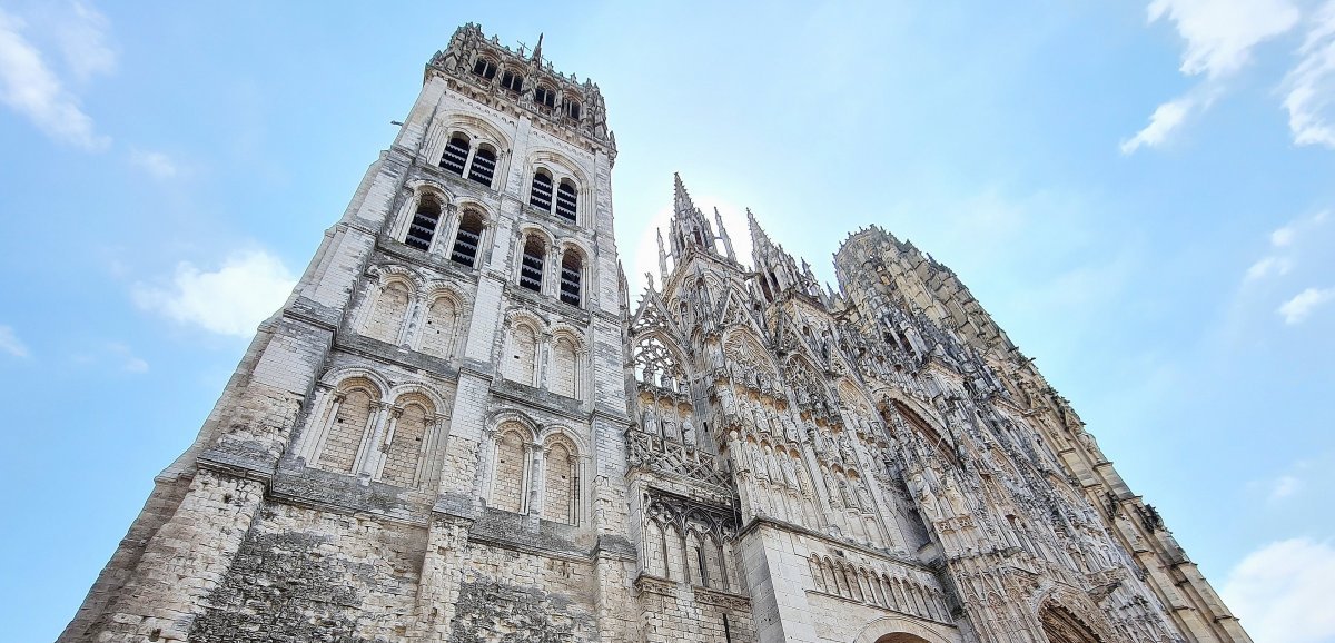 Rouen. Des vitraux exposés aux Etats-Unis : ils auraient été volés dans la cathédrale !
