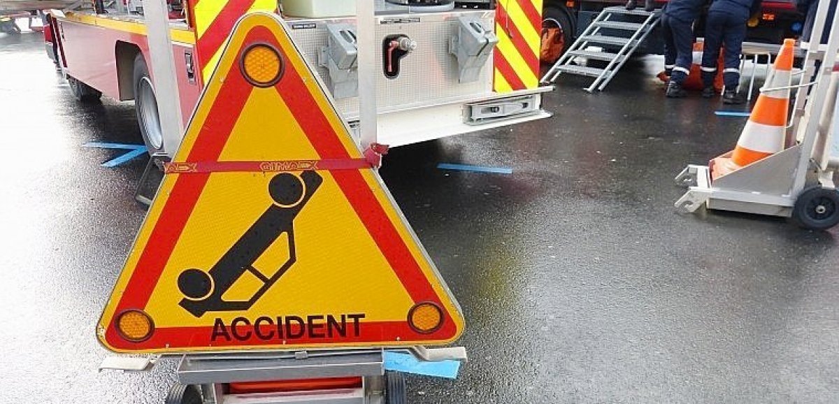 Près de Cherbourg. Un mort et trois blessés graves dans une collision entre une voiture et une ambulance privée