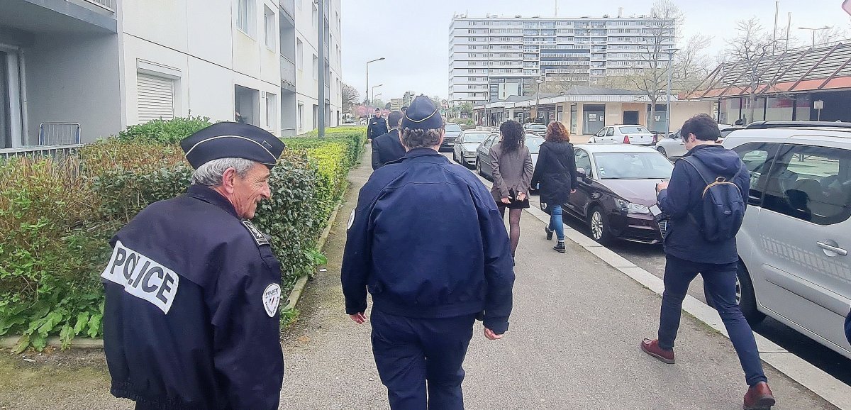 [Photos + vidéo] Cherbourg. Des interpellations après une opération "Place nette" menée dans le quartier des Provinces