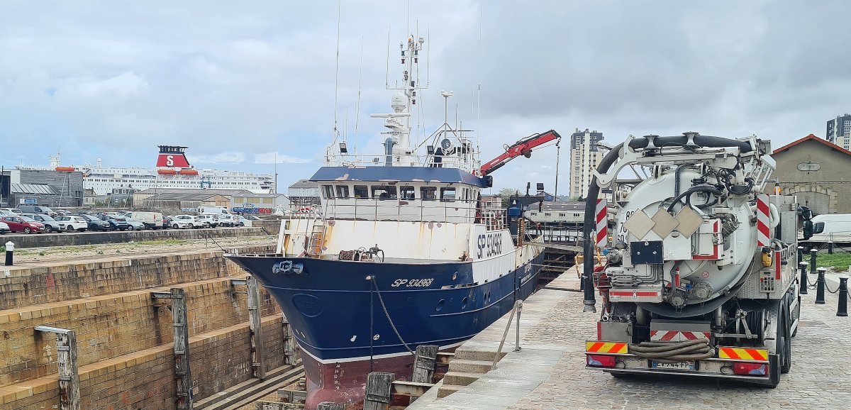 Cherbourg. Des travaux menés sur un bateau de Saint-Pierre-et-Miquelon