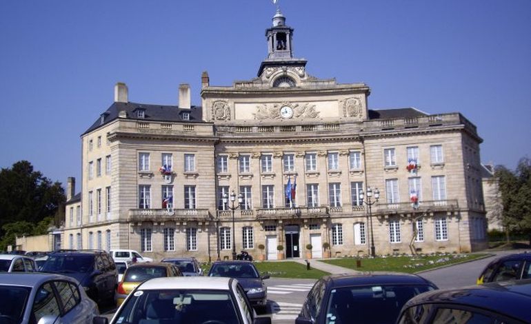 Municipales à Alençon : la course est lancée pour 2014