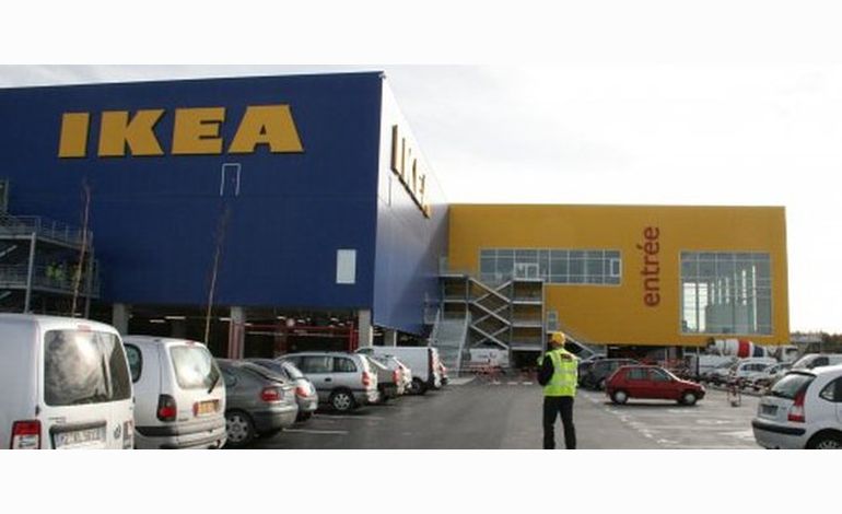 Posez vos questions à la directrice d'IKEA Caen !