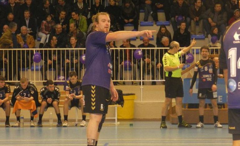Handball : la JS Cherbourg perd et inquiète...