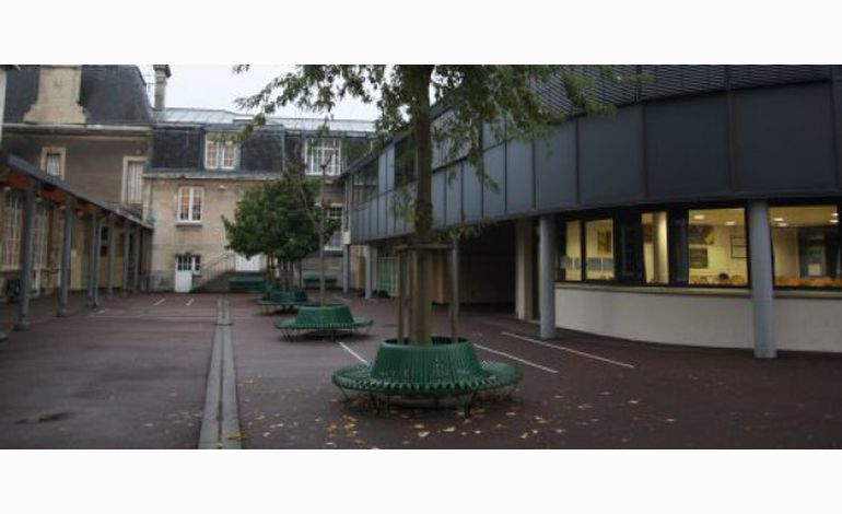 Caen : le collège Lemière sera fermé en 2014