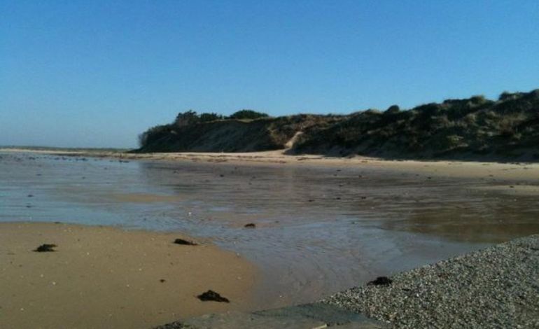 Un cadavre d'un homme retrouvé sur la plage de Créances.