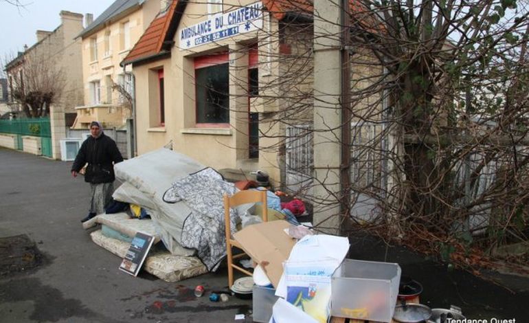 Caen : sept personnes expulsées d'une maison par la police
