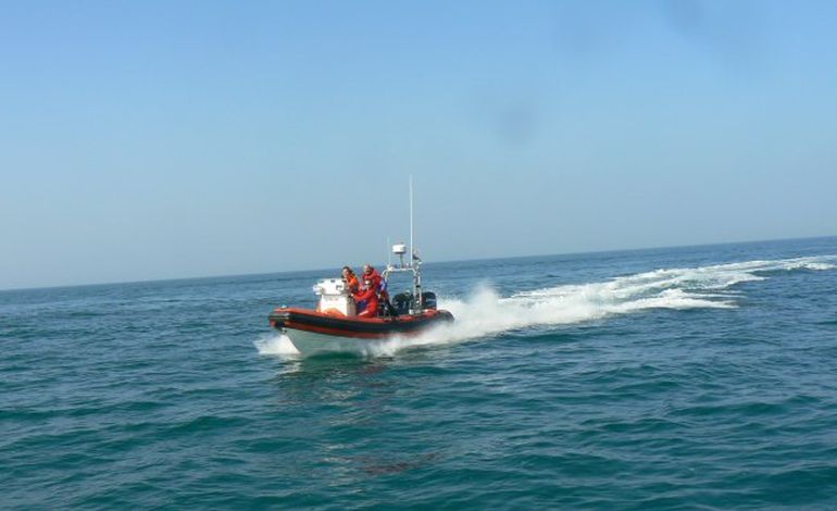 Un bateau de pêche promenade s'échoue au Cap Lévi