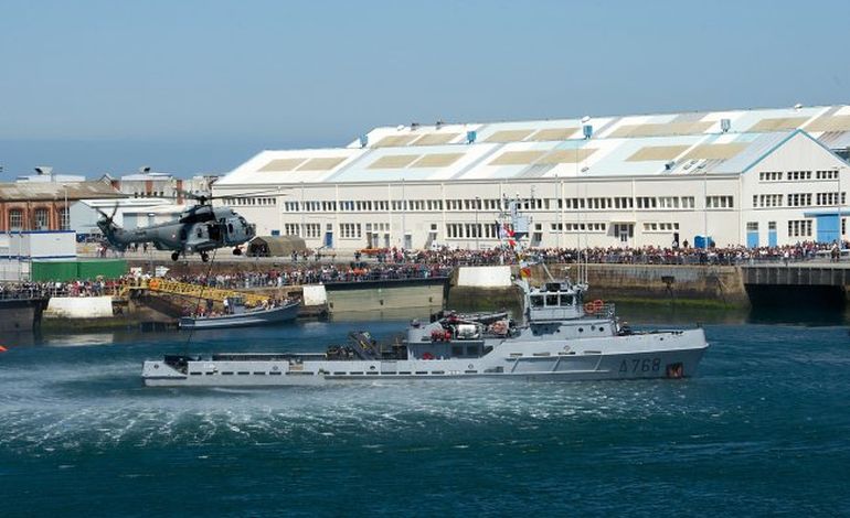8500 visiteurs aux portes ouvertes de la Marine à Cherbourg
