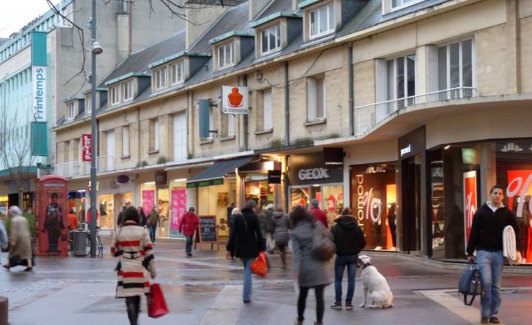 Caen : les magasins du centre-ville ouverts le premier dimanche des soldes