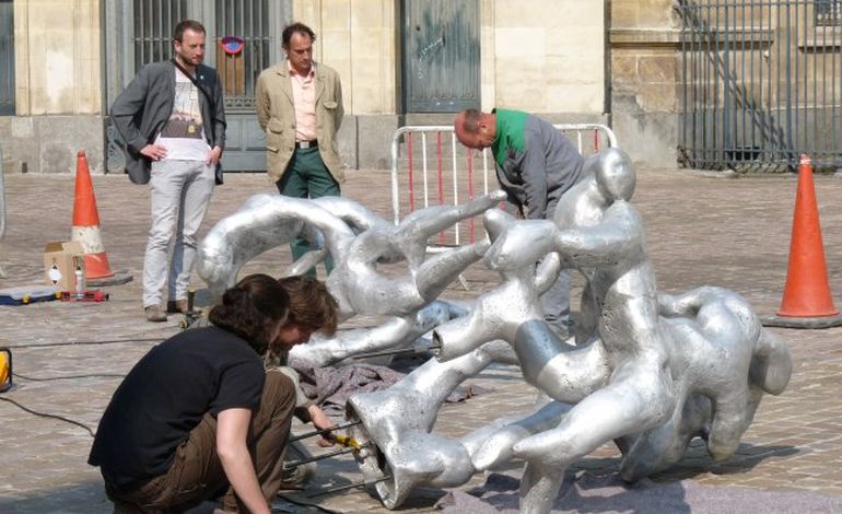 Place Saint-Sauveur de Caen : les sculptures sèment la discorde