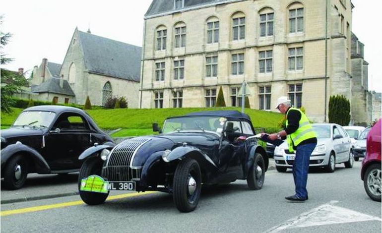 A Caen, l'ANVE organise des sorties pour véhicules d’époque