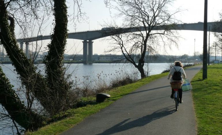 Vélo à Caen : le littoral de plus en plus  à portée de pédale !