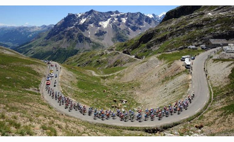 Tour de France : l'ascension de l'Alpe-d'Huez par les coureurs manchois