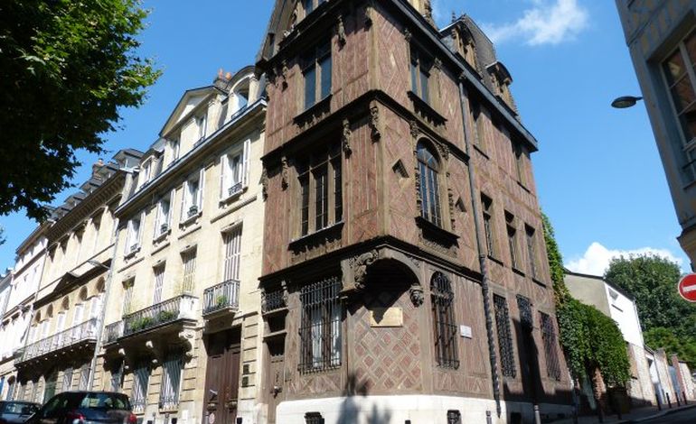 Rouen : l'immeuble emblème de la place de la Rougemare est en vente