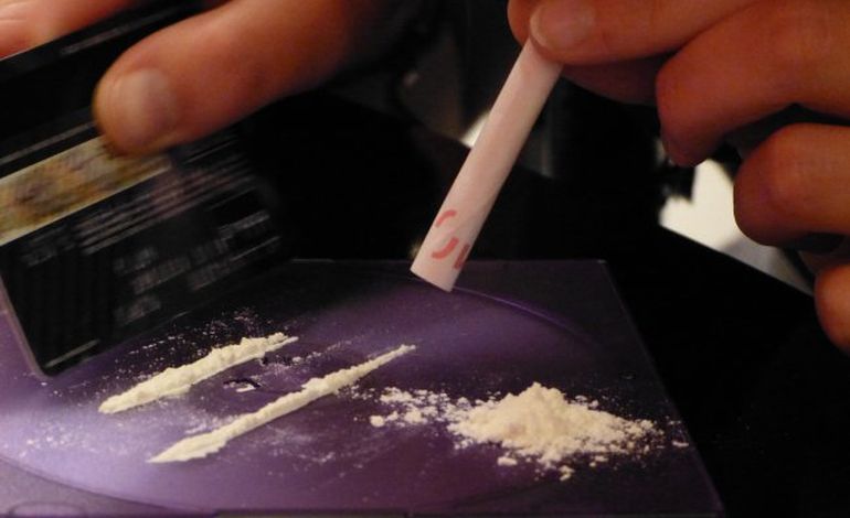 Tribunal : elle consommait 5 grammes d'héroïne par jour