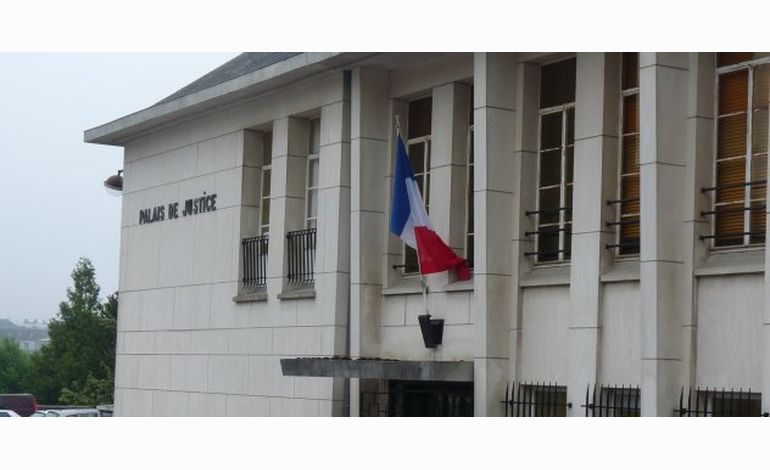 Grève des avocats à Coutances