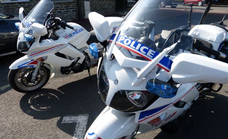 Un conducteur mineur provoque une course-poursuite avec la police à Cherbourg