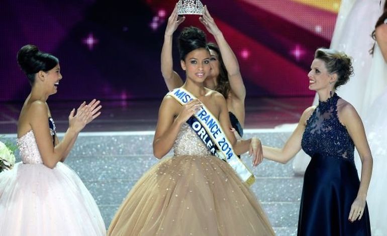 Flora Coquerel, élue Miss France 2014, est "fière de représenter une France cosmopolite"