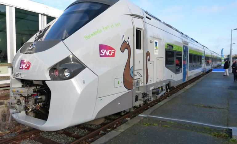 Ligne Paris-Granville : Régiolis sur les rails