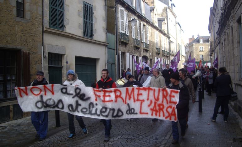 La grève des salariés de l'ARSA à Alençon