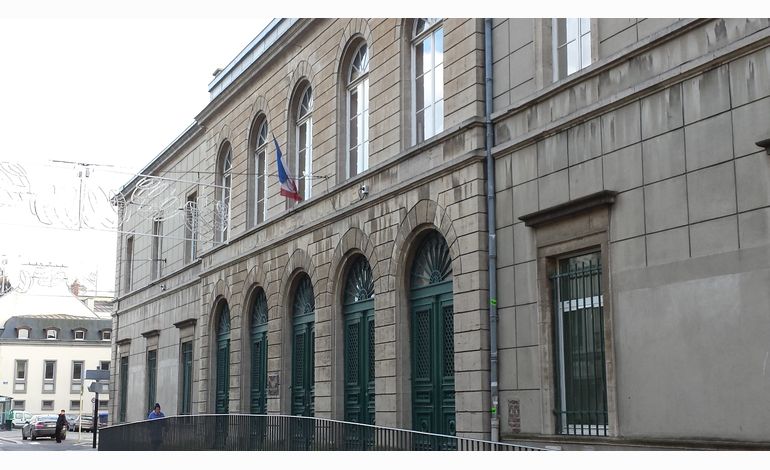 Tribunal de Cherbourg : "Je vais t'enterrer vivante"