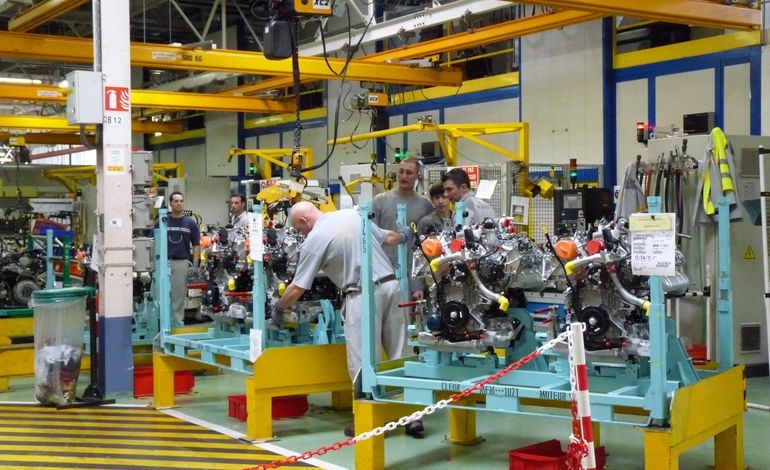 Suicide au travail : l'usine Renault Cléon veut faire baisser la pression