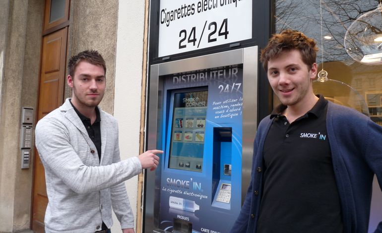 Cigarette électronique : un distributeur automatique à Caen