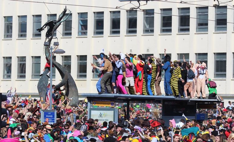 Carnaval étudiant 2014 : photos et vidéos