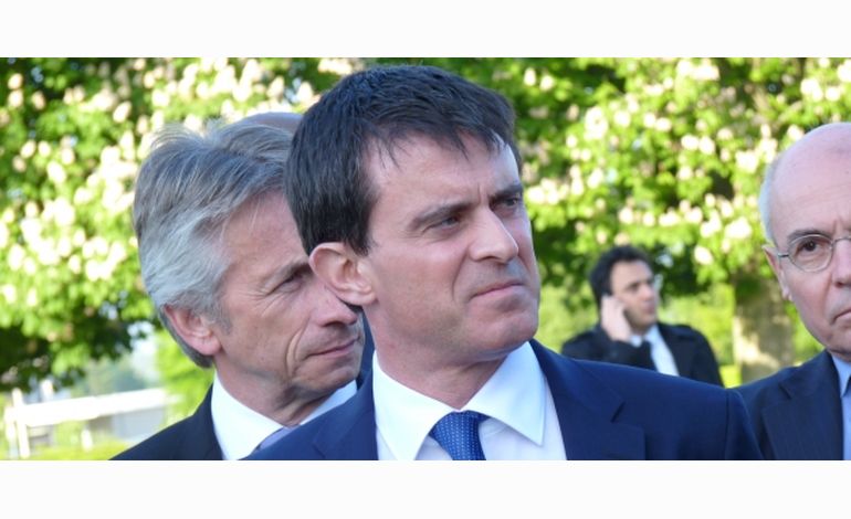 70e/Courseulles-sur-Mer : l'absence de Manuel Valls peu appréciée
