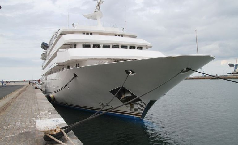 Yacht : le luxe de Dubaï à Cherbourg