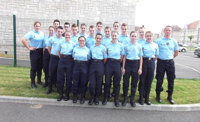 20 jeunes ornais intègrent la réserve de la gendarmerie