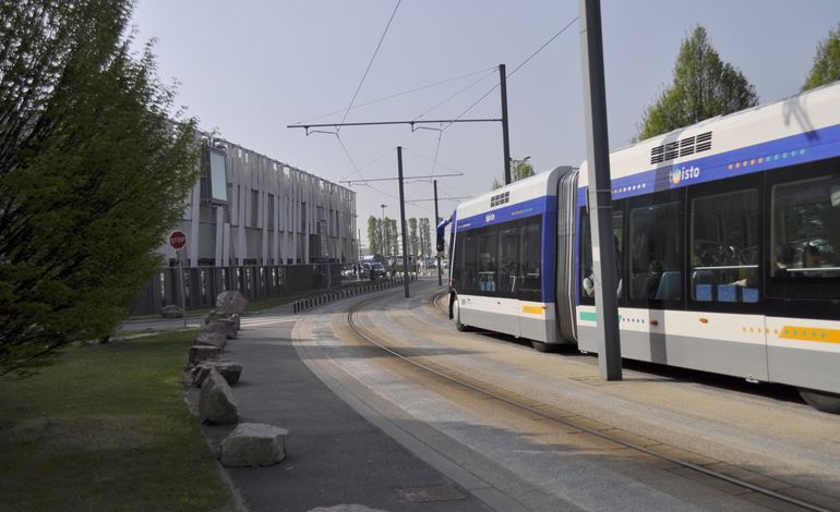 Caen : la ligne 2 du tramway en 2018 rejetée !