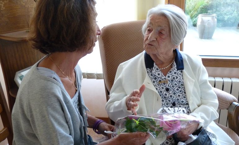 A 110 ans, la doyenne de Basse-Normandie s'appelle Jeanne Martin