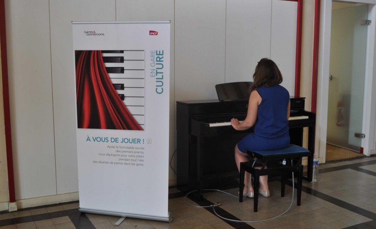 La SNCF lance à la gare de Caen un concours national de... piano