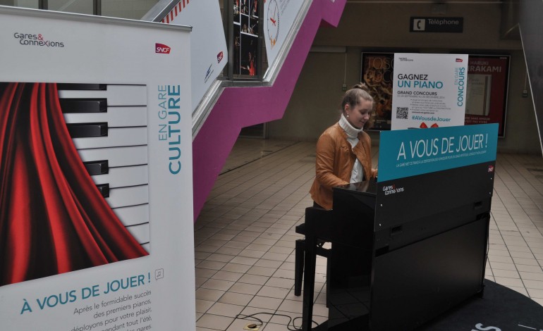 Un concours de piano... dans la gare de Rouen !