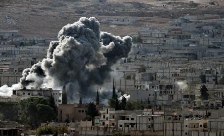Mursitpinar (Turquie) (AFP). Les jihadistes freinés à Kobané, Obama consulte les Européens