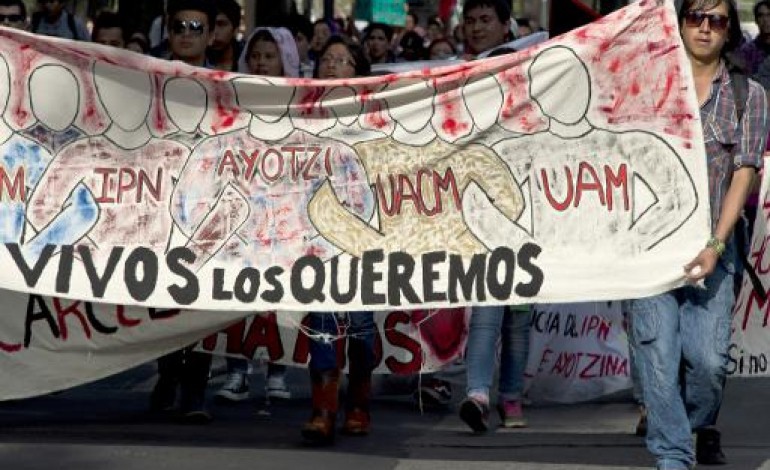 Chilpancingo (Mexique) (AFP). Le Mexique horrifié par la disparition mystérieuse des 43 étudiants