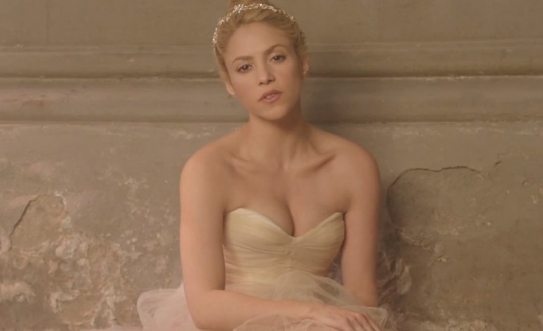 Shakira dévoile son nouveau single "Empire"